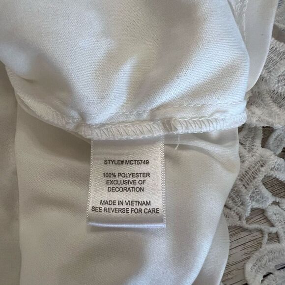 RYAN MICHELLE Sheath Dress Medium White Lace Overlay Lined Bell Sleeve Summer - Picture 9 of 16